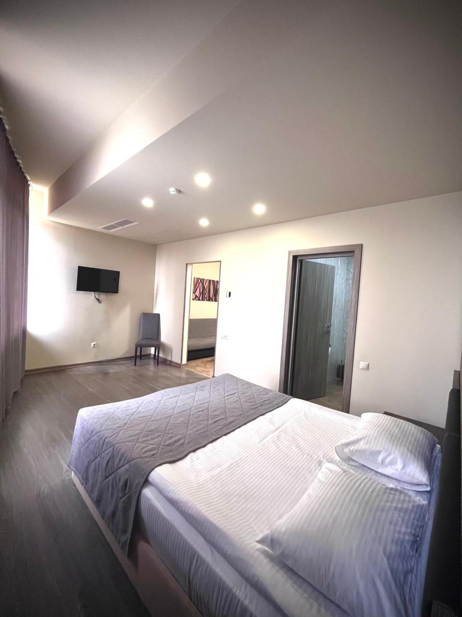 Bien Hotel Jerevan Exteriér fotografie