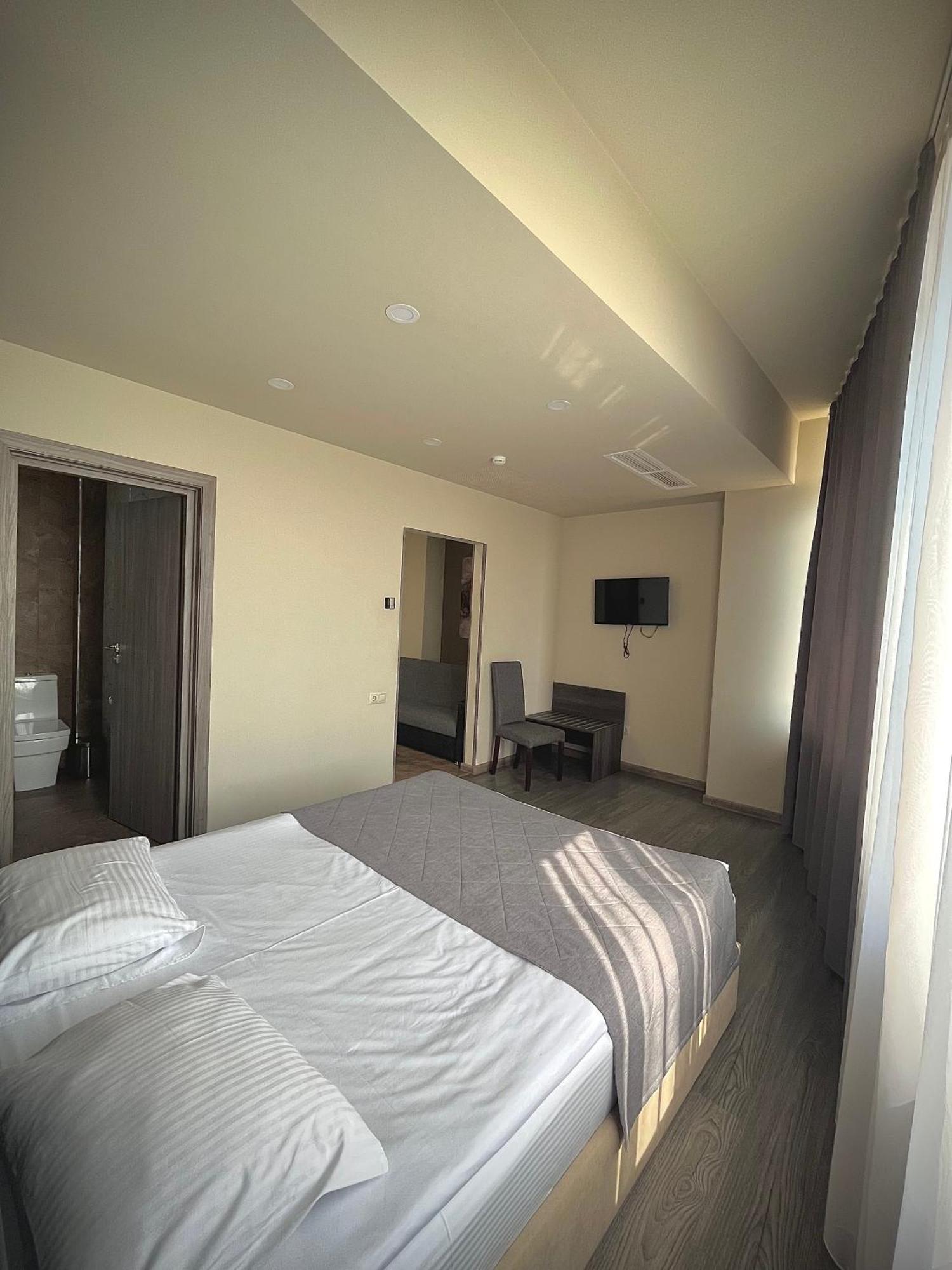 Bien Hotel Jerevan Exteriér fotografie