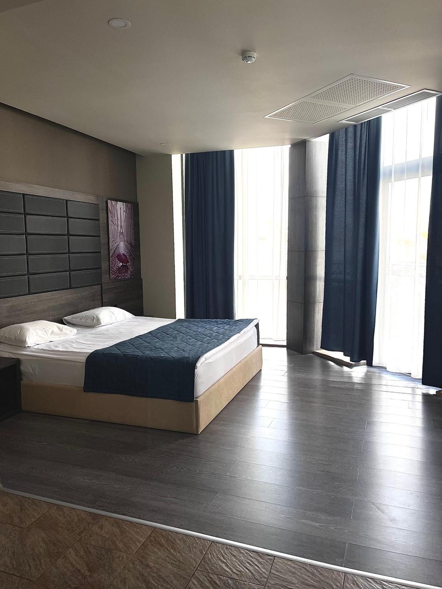 Bien Hotel Jerevan Exteriér fotografie