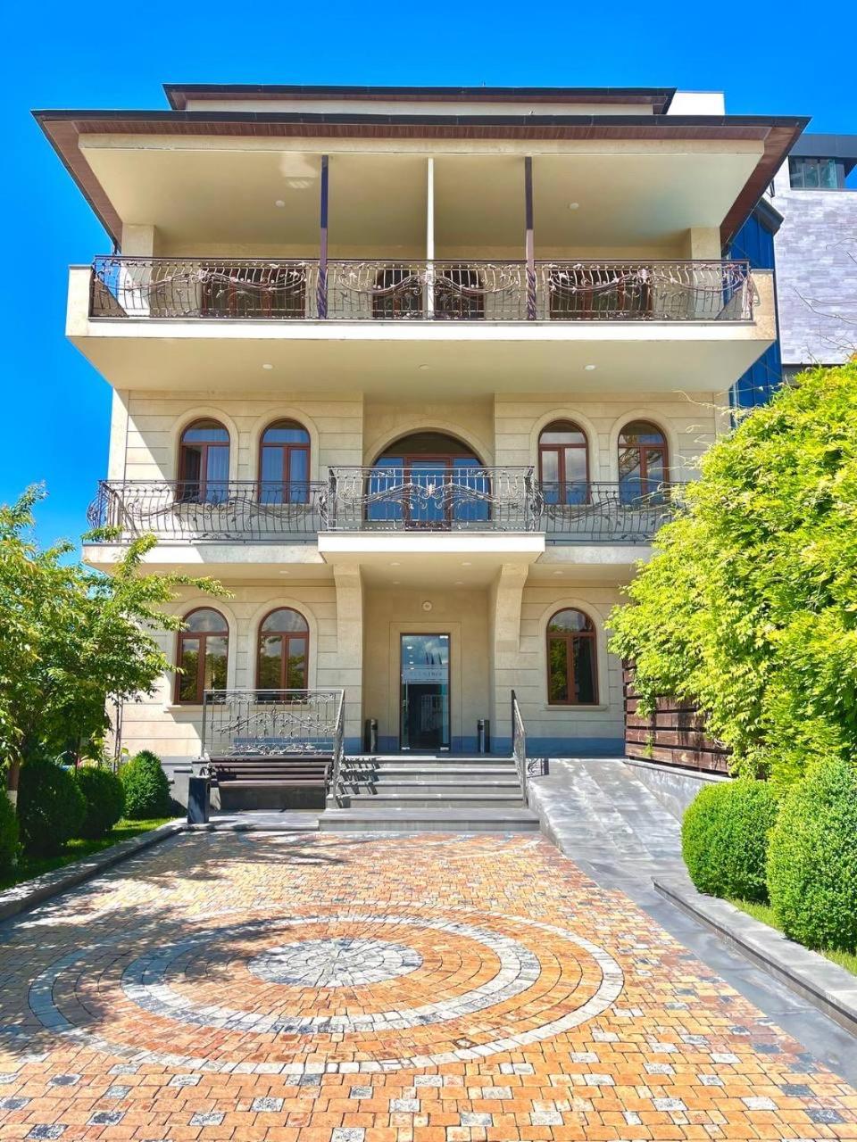Bien Hotel Jerevan Exteriér fotografie
