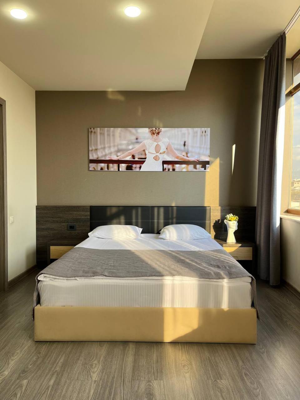 Bien Hotel Jerevan Exteriér fotografie